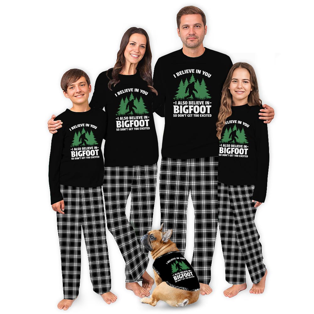 I Believe In Bigfoot Holiday Pajamas For Family And Dog I Believe In Bigfoot Holiday Pajamas For Family And Dog