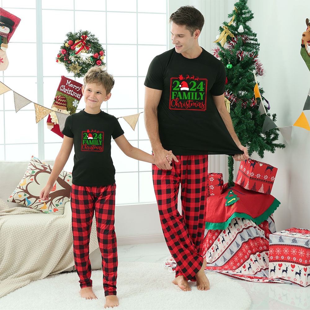 Short Sleeves Christmas Pajamas Matching With Dog 2024